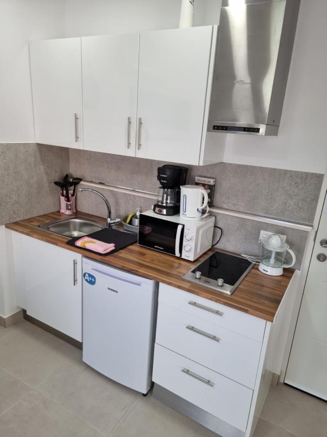 Apartamentos Elemar Free Luggage Storage Малага Экстерьер фото